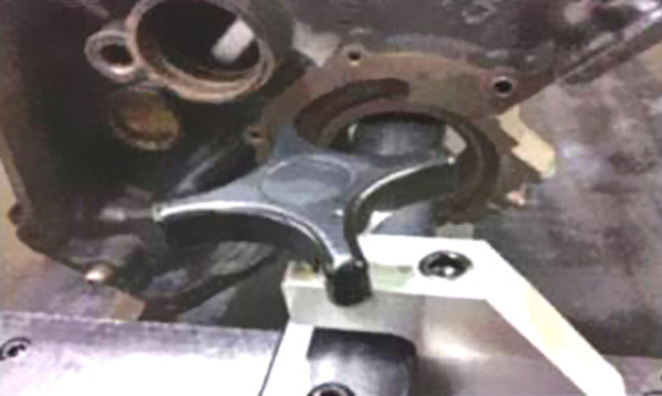 Then tighten both block bar clamps. Now you are ready to resurface.